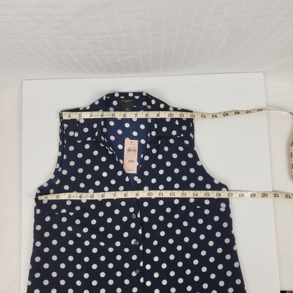 Ann Taylor Petite XSP Navy Blue White Polka Dot Sleeveless Blouse Top NWT Womens - Picture 10 of 13